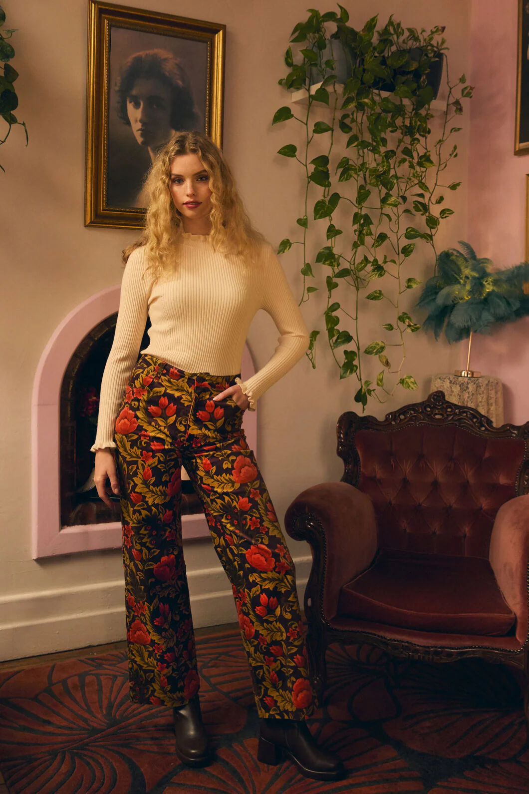 Azura Velvet Pant - Image 7