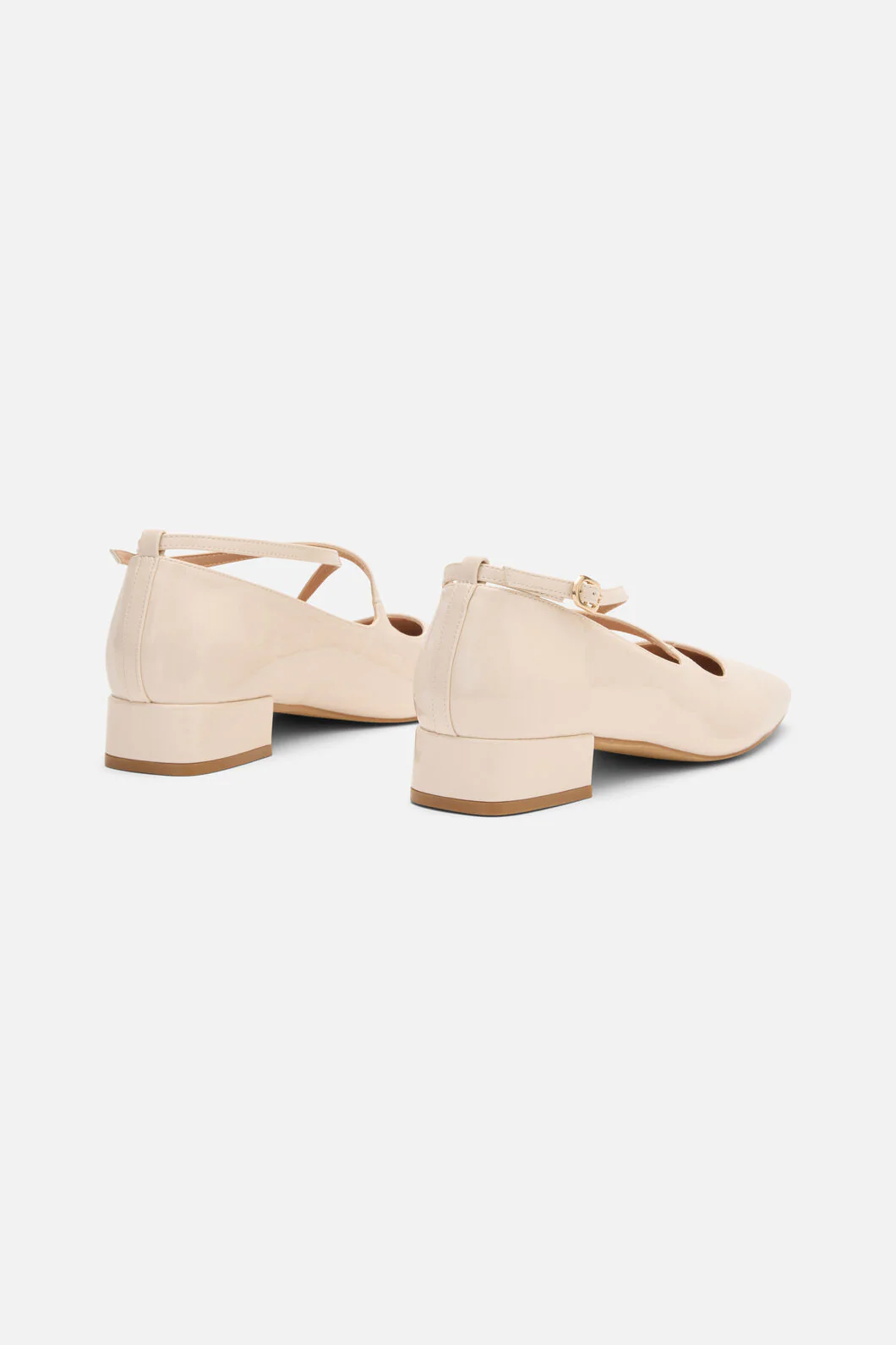 Cream Patent Heart Heel - Image 4