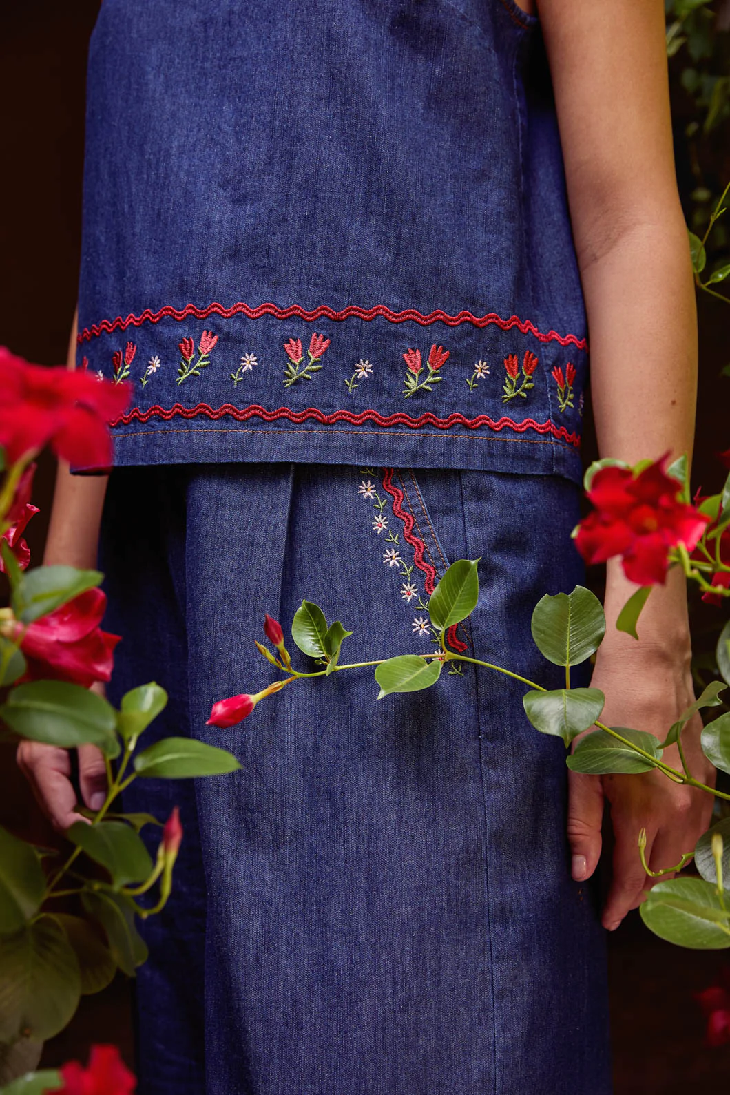 Meadow Embroidered Top - Image 7