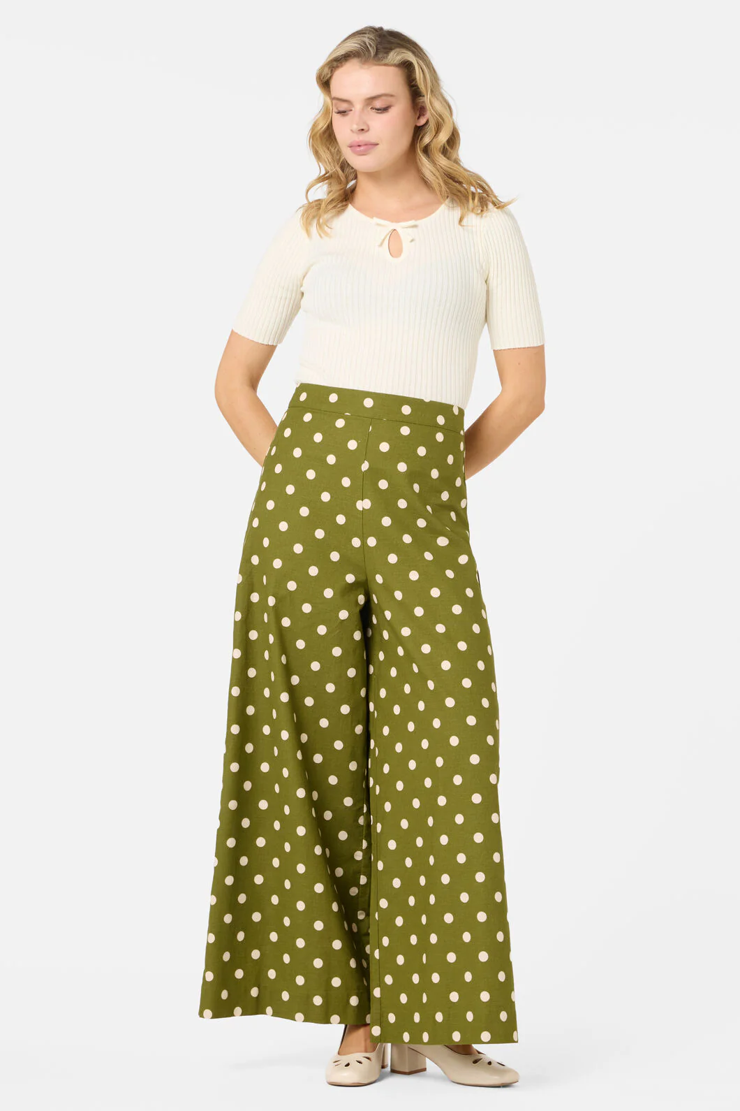 Sara Bow Knit Top - Image 10